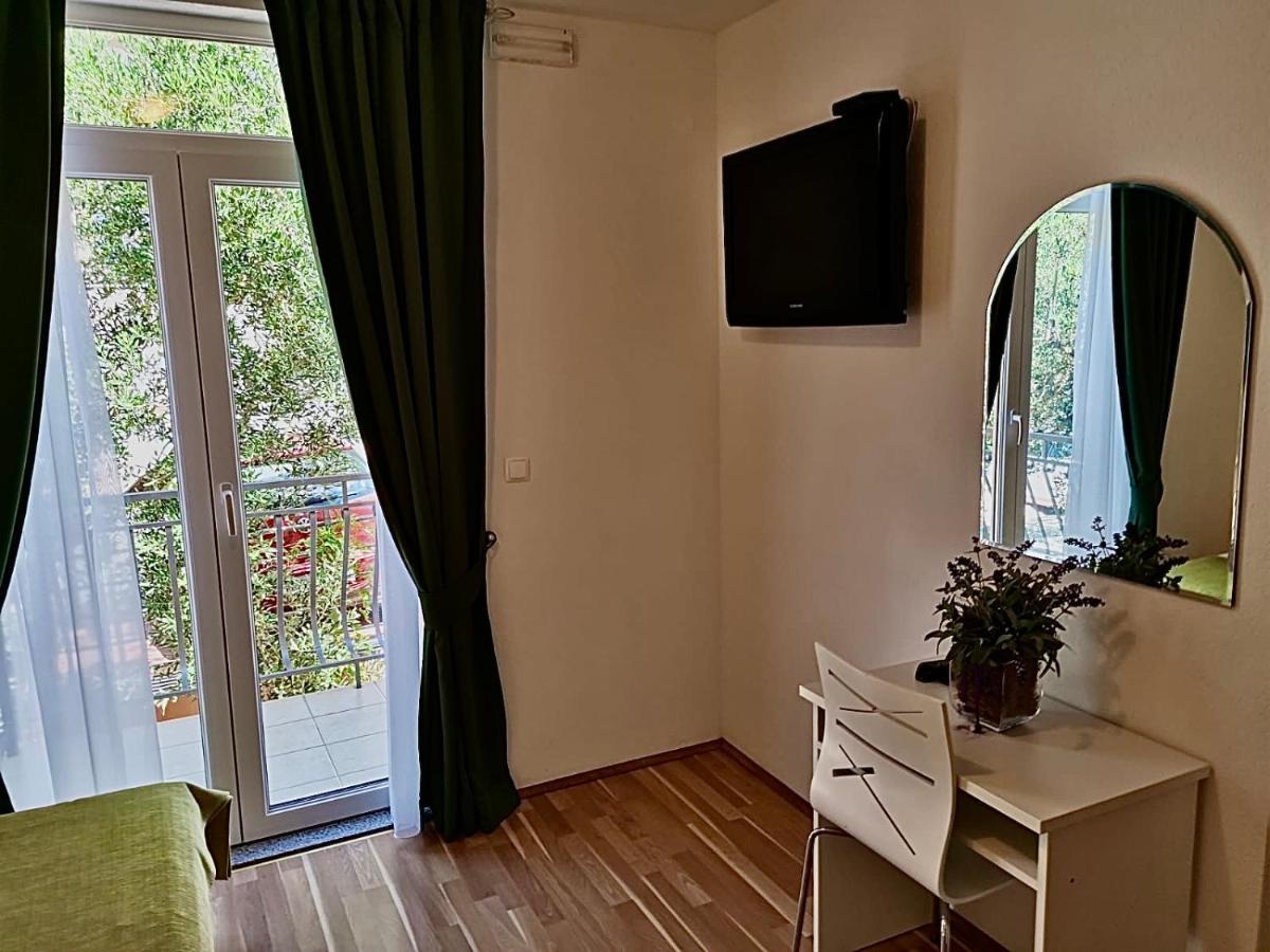 Apartmani Pavlinovic Makarska Exterior foto