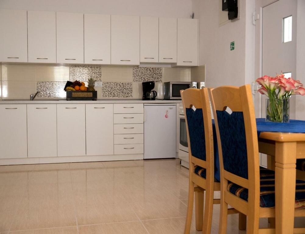 Apartmani Pavlinovic Makarska Exterior foto